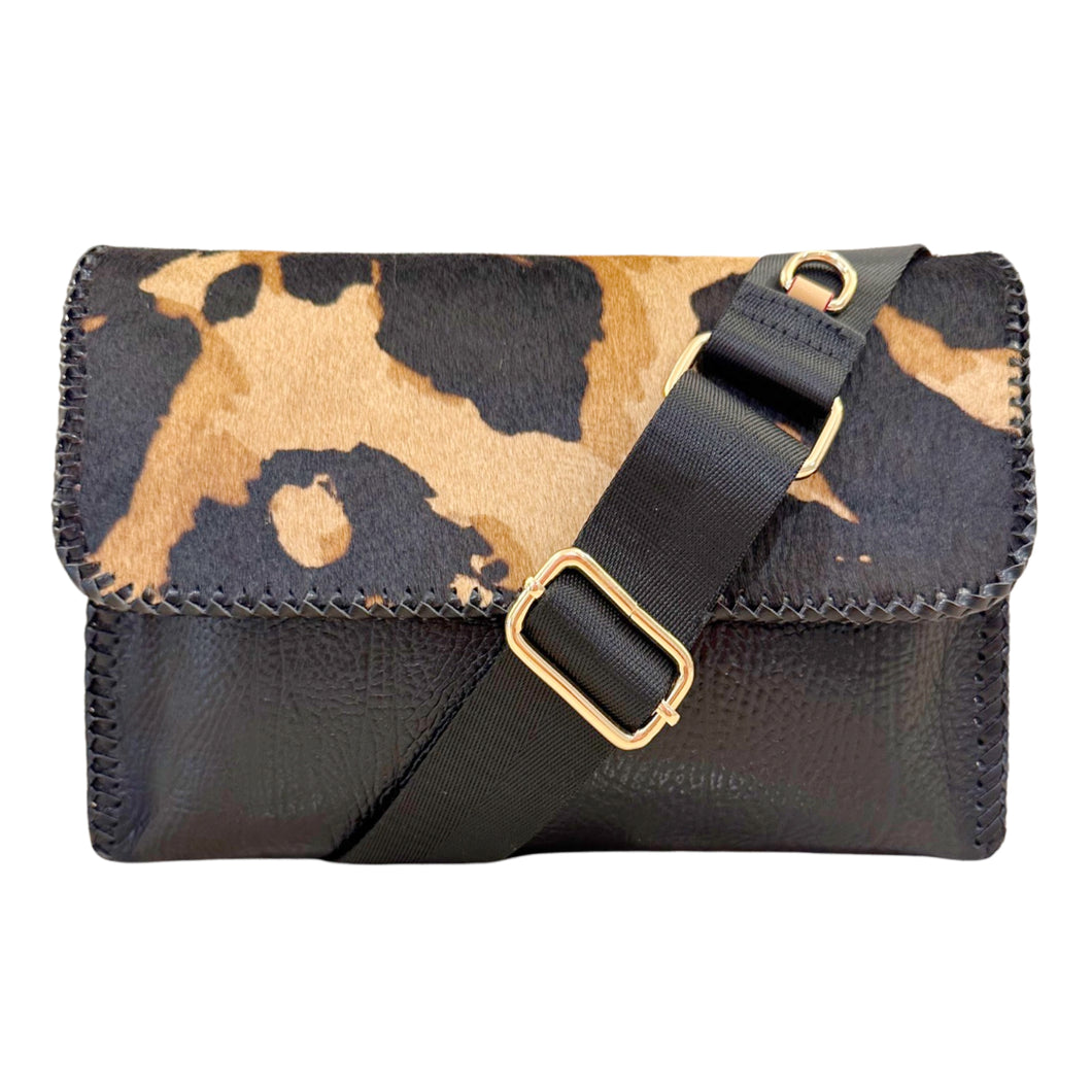 Telluride -Black leather / Hair-on Camo Flap