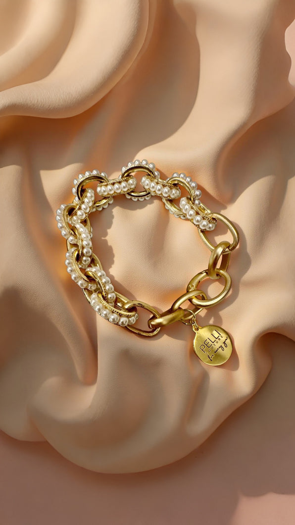 Cannes Pearl Bracelet