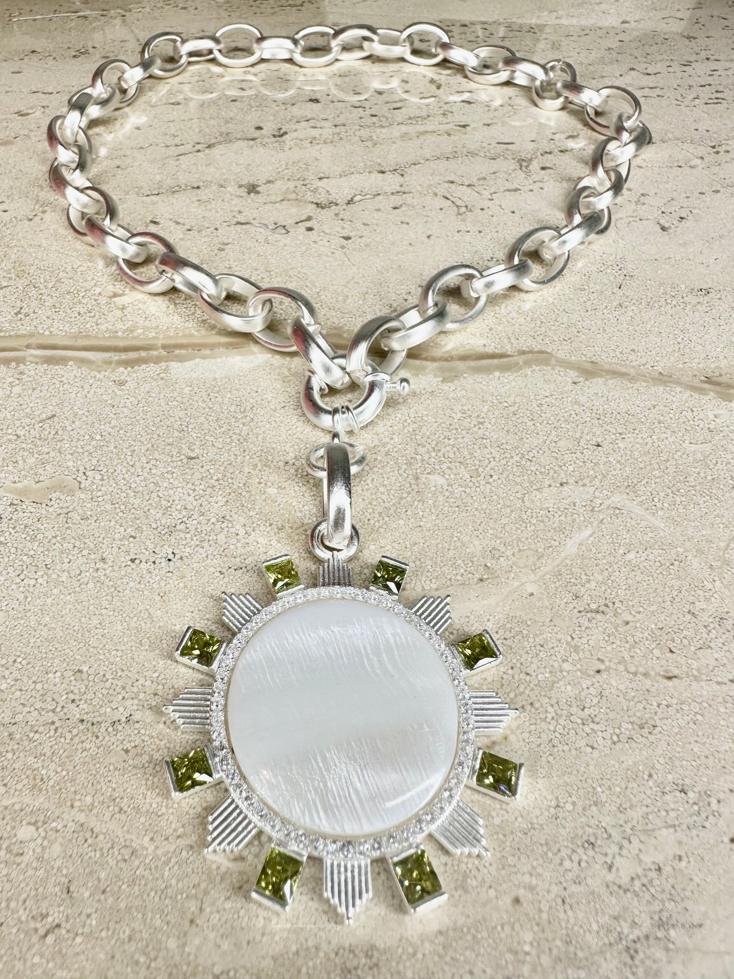 Mother of Pearl Pendant Necklace