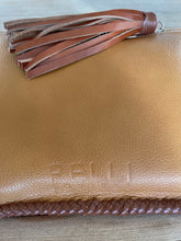 Sammy-Palm Leaf leather